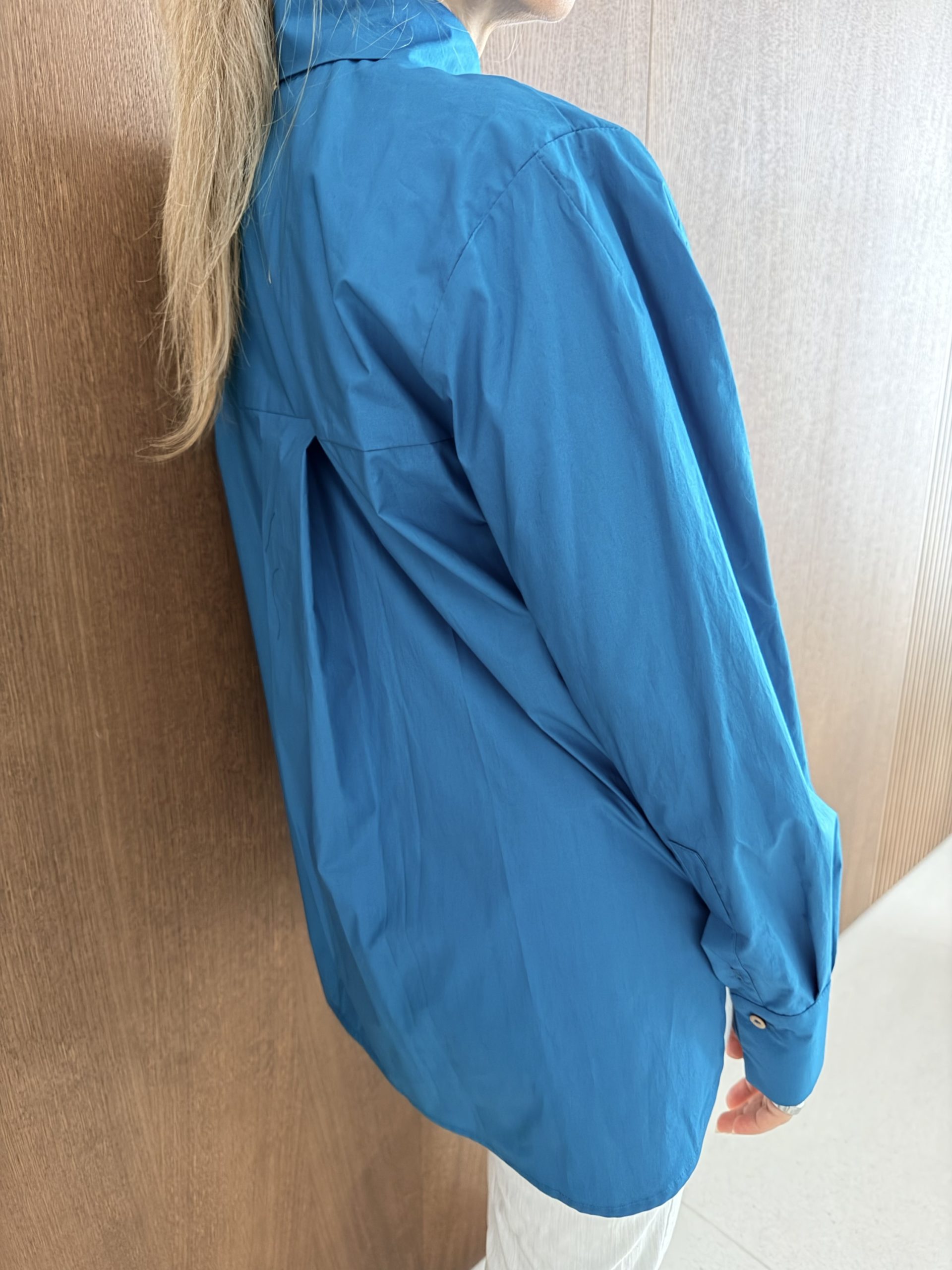 Marškiniai "Olivia" elektrinės spalvos - Image 2